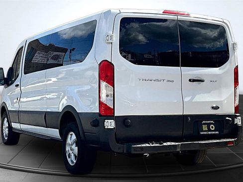 Used 2018 Ford Transit 350 XLT RWD image 4
