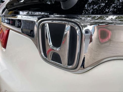 Used 2018 Honda CR-V Touring image 26