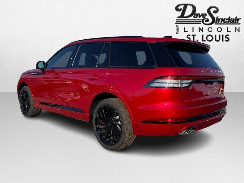 Used 2025 Lincoln Aviator Reserve w/ Equipment Group 201A AWD/4WD image 7