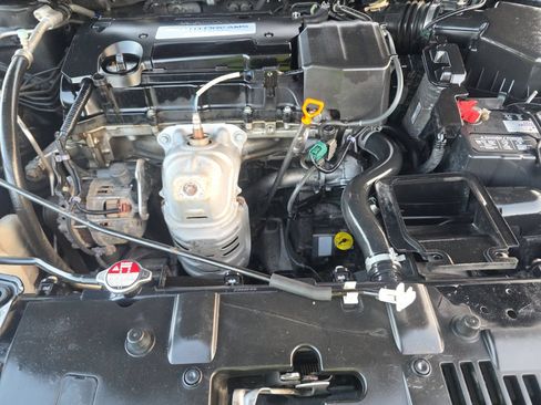 Used 2016 Honda Accord Sport image 8