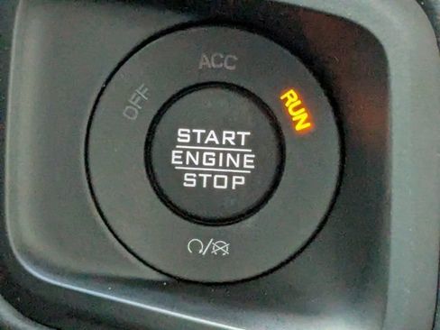 New 2026 Jeep Wrangler Unlimited Rubicon AWD/4WD image 29