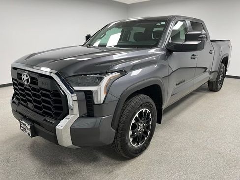 Used 2024 Toyota Tundra SR5 AWD/4WD image 4