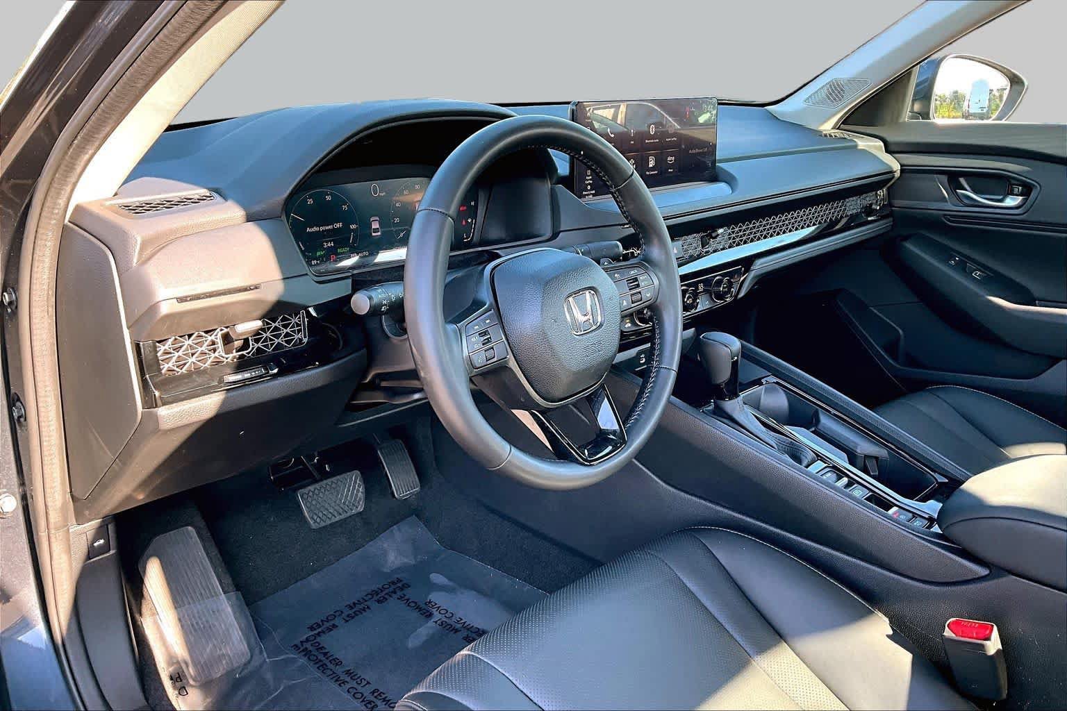 Certified 2025 Honda Accord EX-L image 18