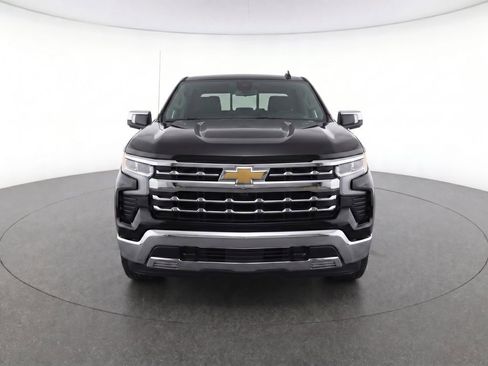 Used 2024 Chevrolet Silverado 1500 LTZ AWD/4WD image 5