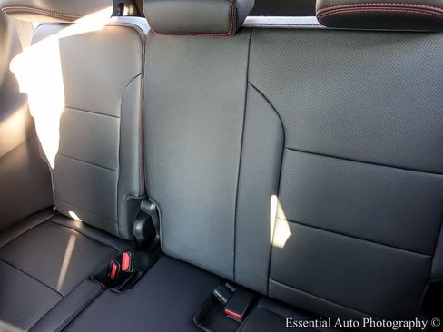 New 2026 Chevrolet Traverse RS image 14