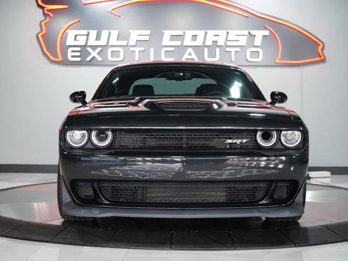 Used 2015 Dodge Challenger SRT Hellcat image 21