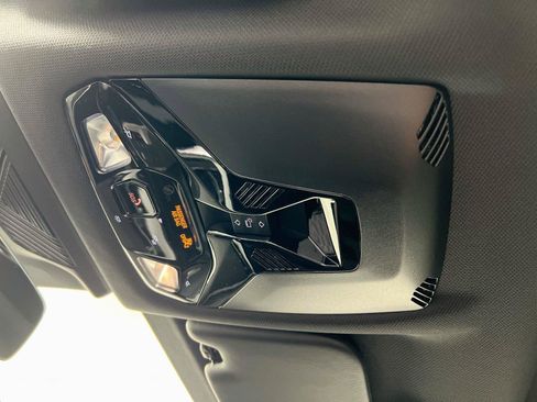 New 2026 BMW X2 xDrive28i w/ M Sport Package AWD/4WD image 14