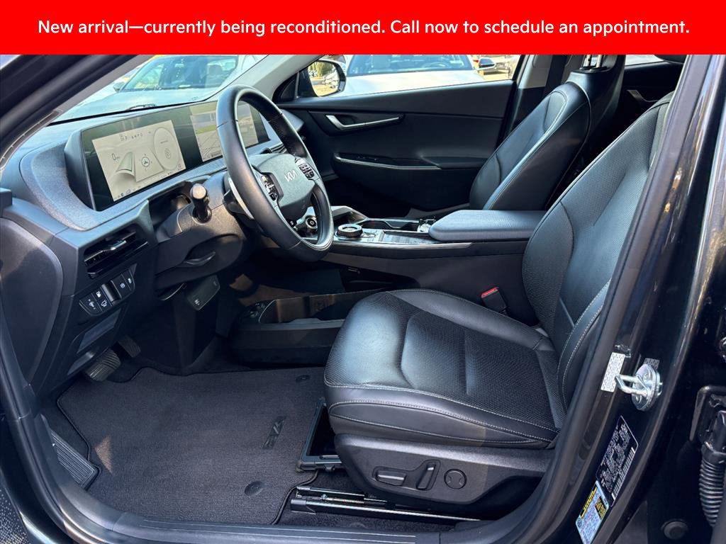 Certified 2022 Kia EV6 Wind RWD image 17