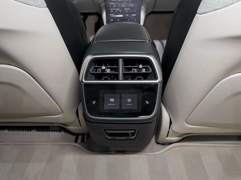 Used 2022 Lucid Air Grand Touring AWD/4WD image 24
