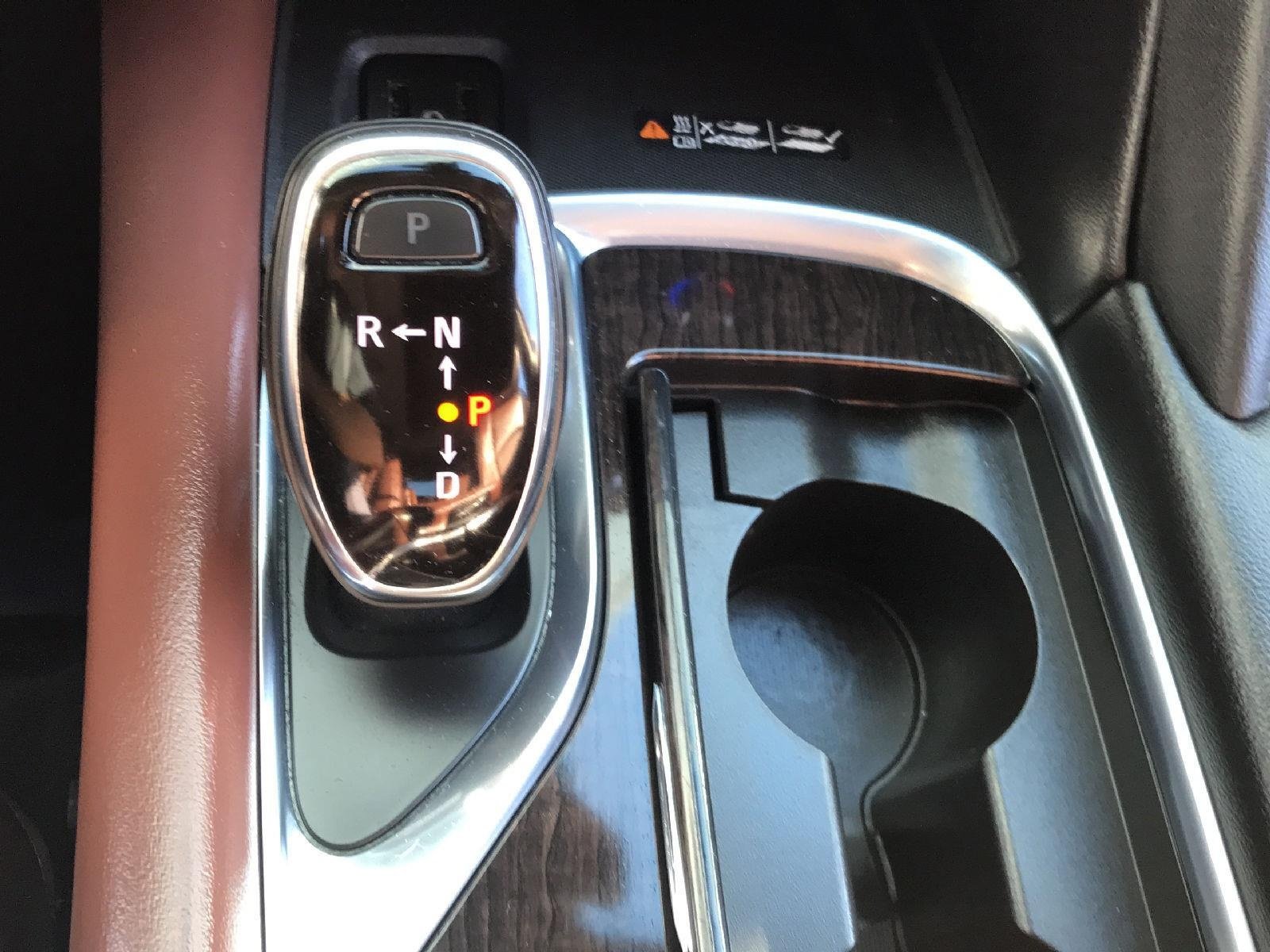 Certified 2019 Buick Enclave Avenir w/ Avenir Technology Package AWD/4WD image 17