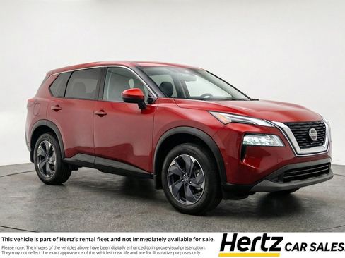 Used 2025 Nissan Rogue SV image 1