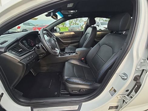 Used 2019 Hyundai Sonata Limited image 13