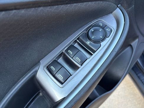 Used 2023 Chevrolet Malibu LT FWD image 18