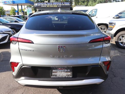 Used 2026 Buick Envista Preferred FWD image 4