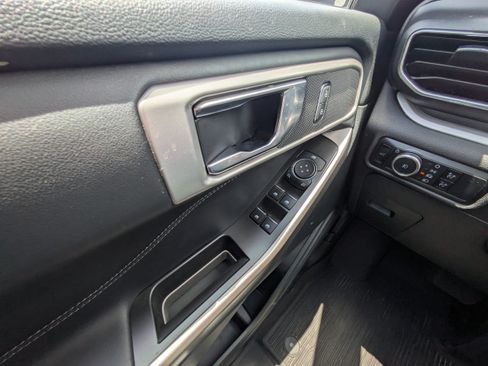 Used 2024 Ford Explorer XLT w/ Equipment Group 202A AWD/4WD image 25