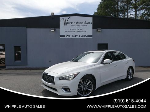 Used 2021 INFINITI Q50 Luxe RWD image 1
