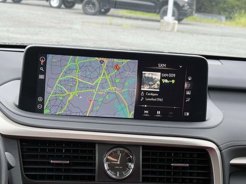 Used 2022 Lexus RX 450h F Sport image 10