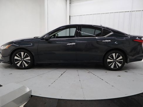 Used 2022 Nissan Altima 2.5 SL image 9