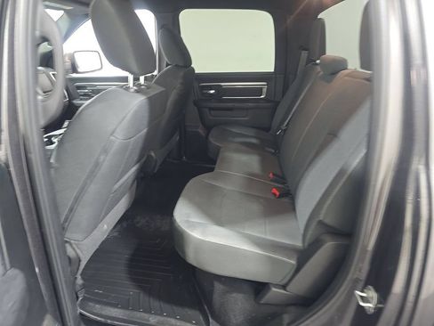 Used 2022 RAM 1500 Warlock AWD/4WD image 4