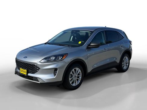 Certified 2022 Ford Escape SE w/ Convenience Package FWD image 1
