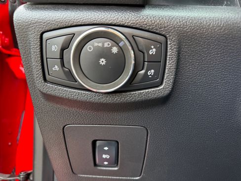 Used 2017 Ford F150 XLT w/ Equipment Group 302A Luxury image 29