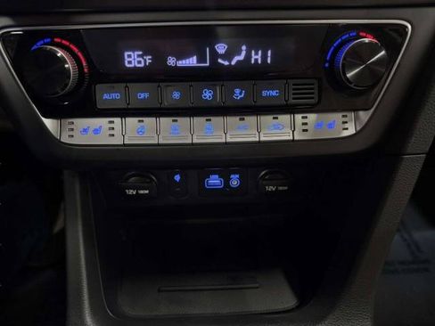Used 2019 Hyundai Sonata Limited w/ Ultimate Package 04 FWD image 34