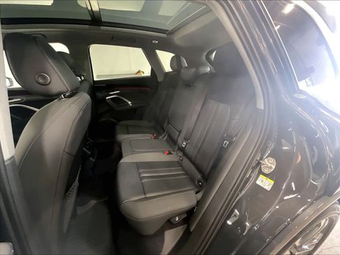 Certified 2025 Audi Q5 Premium w/ Convenience Package AWD/4WD image 28