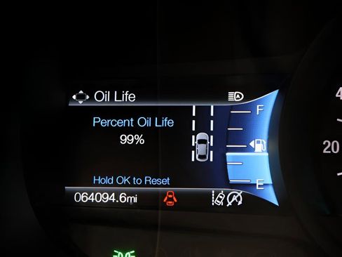 Used 2024 Ford Edge SEL image 13