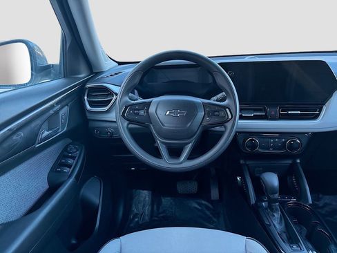 Used 2024 Chevrolet TrailBlazer LT image 20