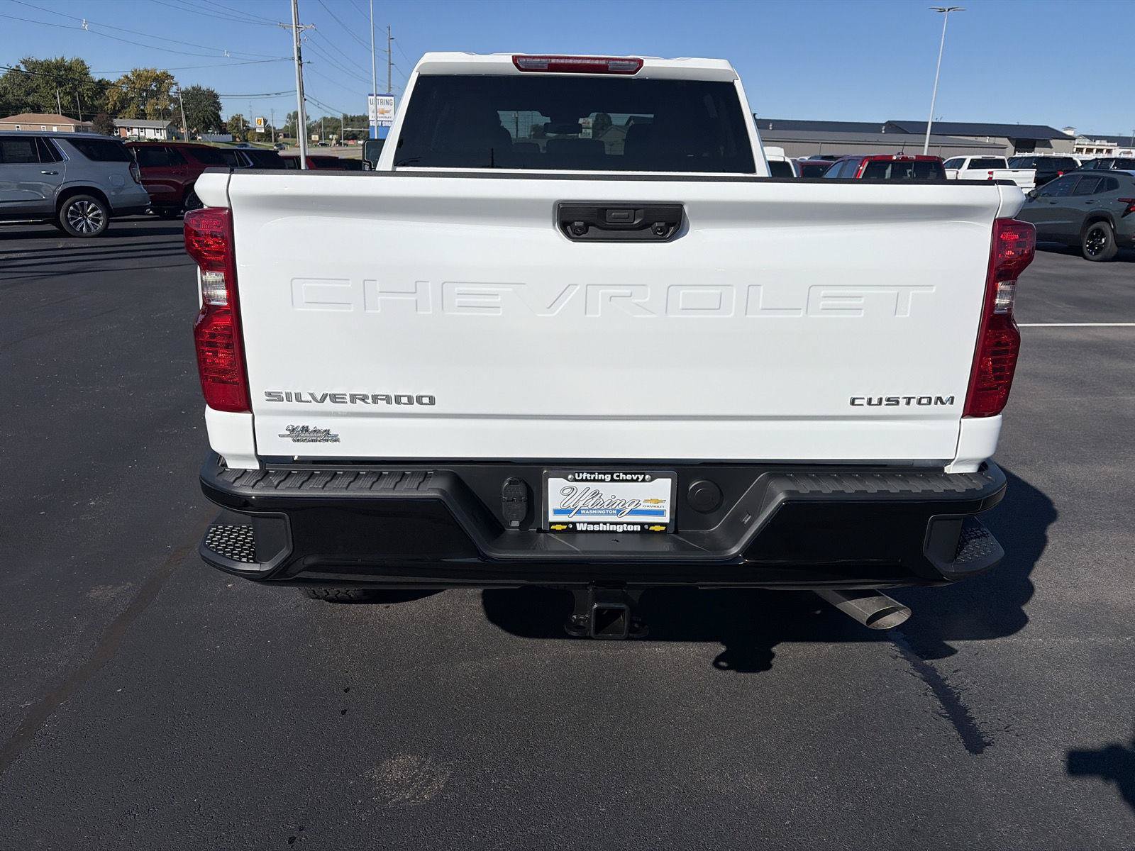 New 2026 Chevrolet Silverado 2500 Custom w/ Custom Convenience Package AWD/4WD image 4