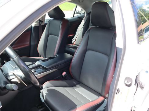 Used 2017 Lexus IS 200t RWD image 12