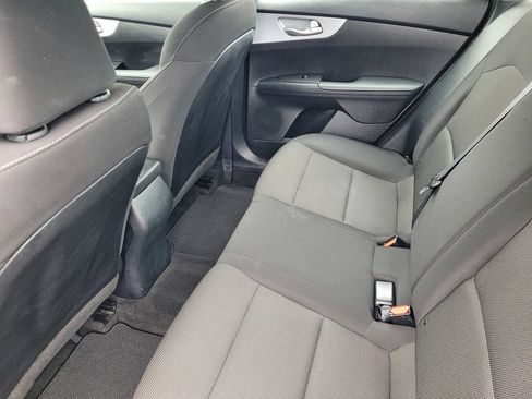 Used 2024 Kia Forte LXS FWD image 9