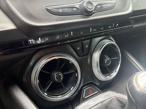 Used 2017 Chevrolet Camaro LT w/ RS Package image 8