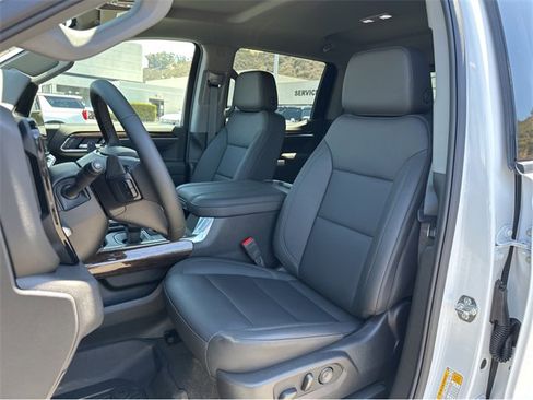 New 2026 GMC Sierra 1500 Elevation w/ Elevation Premium Package image 6