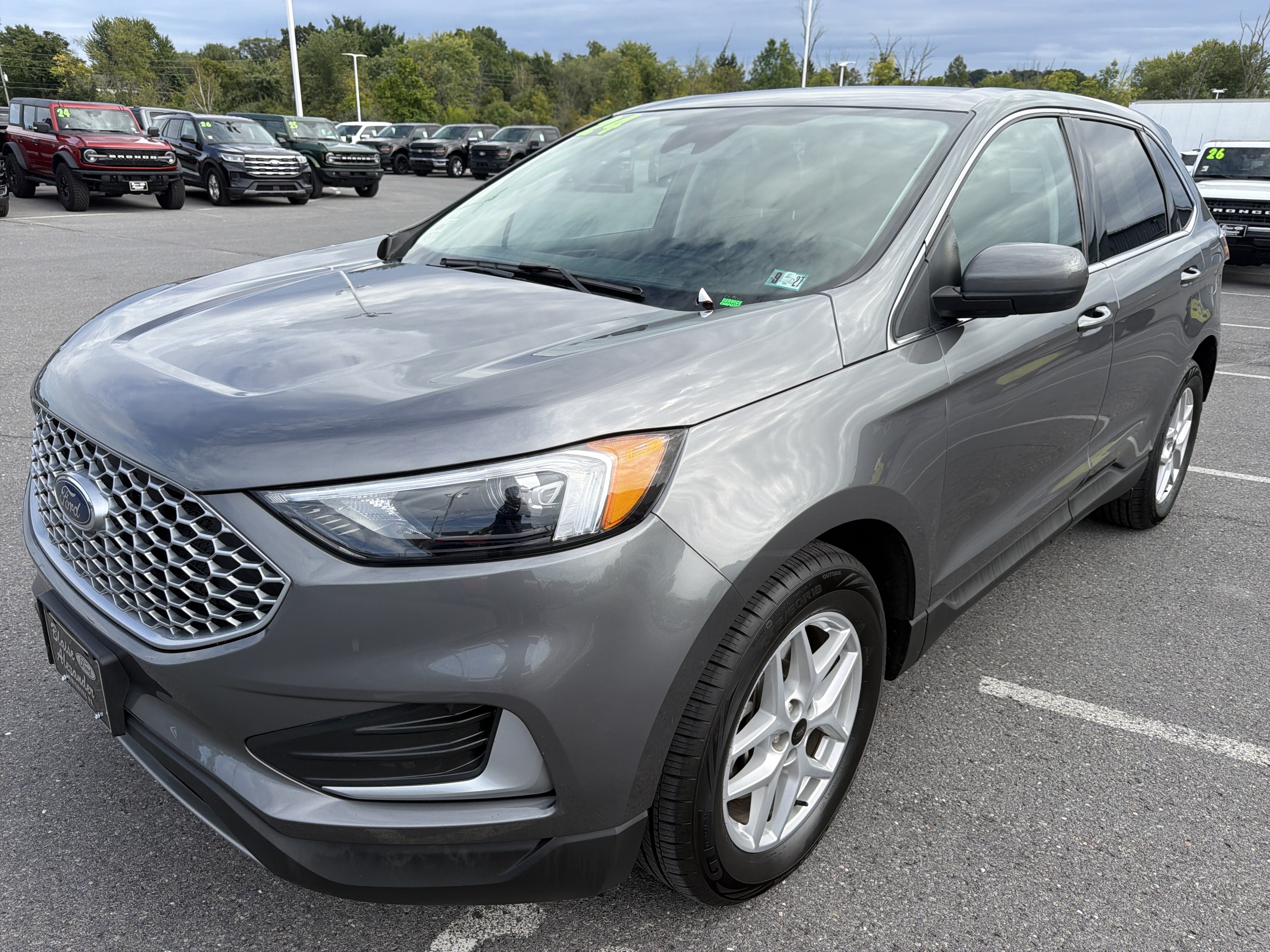 Used 2024 Ford Edge SEL AWD/4WD image 8