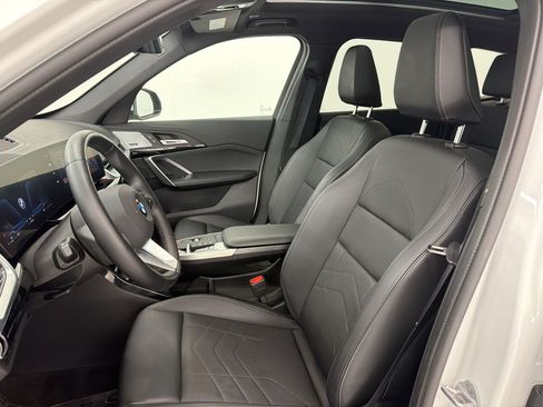 Used 2025 BMW X1 xDrive28i AWD/4WD image 25
