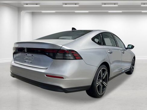 New 2026 Honda Accord SE image 3