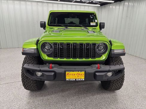 New 2025 Jeep Wrangler Unlimited Rubicon image 2