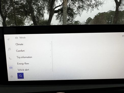 Certified 2024 Lexus ES 300h Ultra Luxury image 25