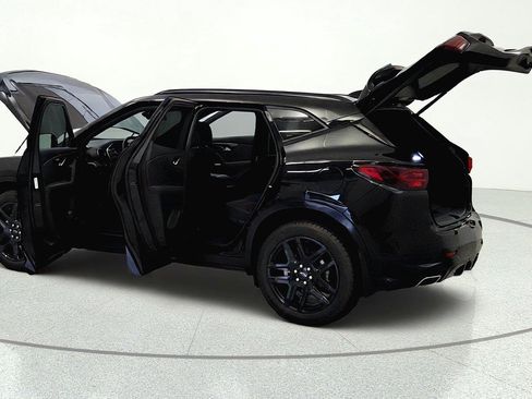Used 2025 Chevrolet Blazer RS AWD/4WD image 10