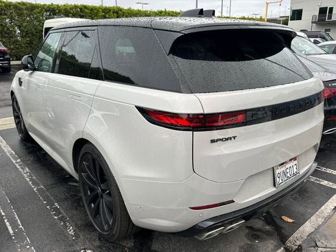 Used 2025 Land Rover Range Rover Sport Dynamic SE image 8