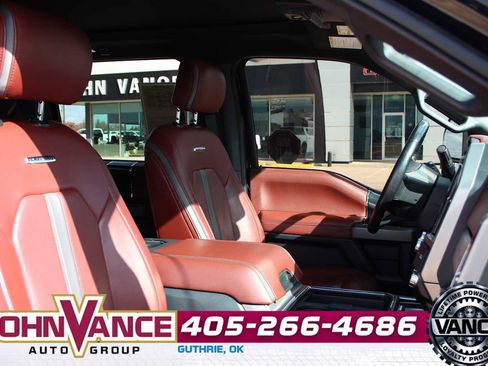 Used 2022 Ford F350 Platinum image 17