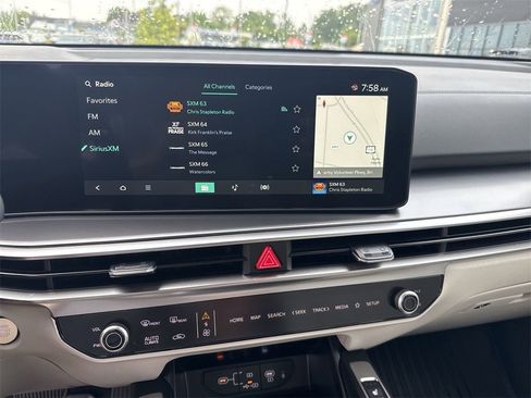 New 2025 Kia Sorento S image 12