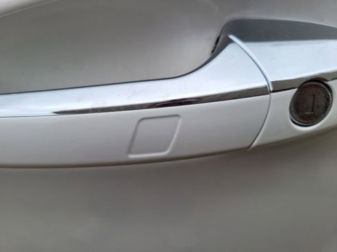 Used 2016 Mercedes-Benz E 350 4MATIC Sedan image 14