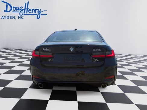Used 2025 BMW 330i Sedan RWD image 4