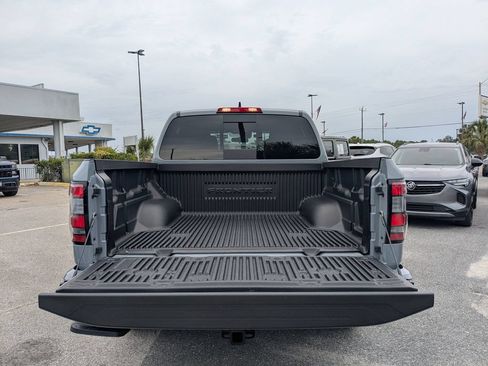 Used 2026 Nissan Frontier PRO-4X w/ Tow Package AWD/4WD image 13