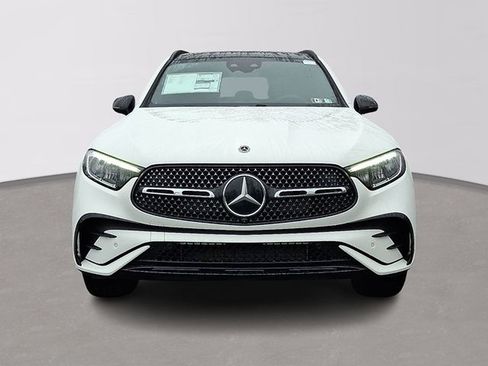 Used 2026 Mercedes-Benz GLC 300 4MATIC image 2