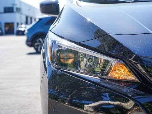 Used 2025 Nissan Leaf S FWD image 10