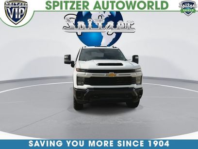 Used 2025 Chevrolet Silverado 2500 Custom w/ Custom Value Package