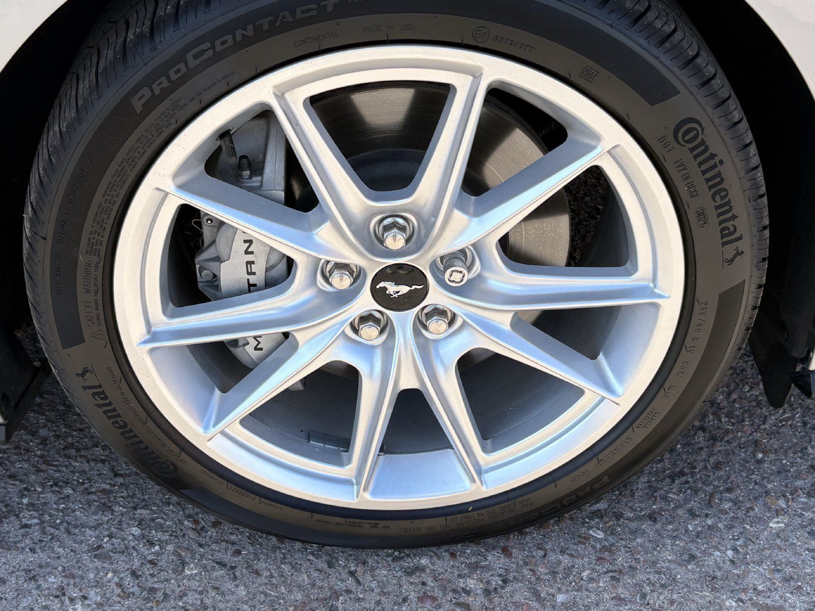 Used 2025 Ford Mustang GT Premium RWD image 11